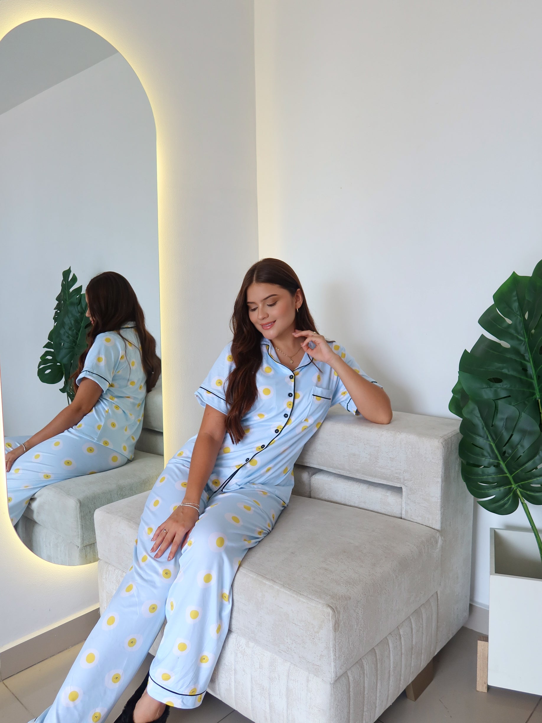 Pijama botones pantalón largo huevos