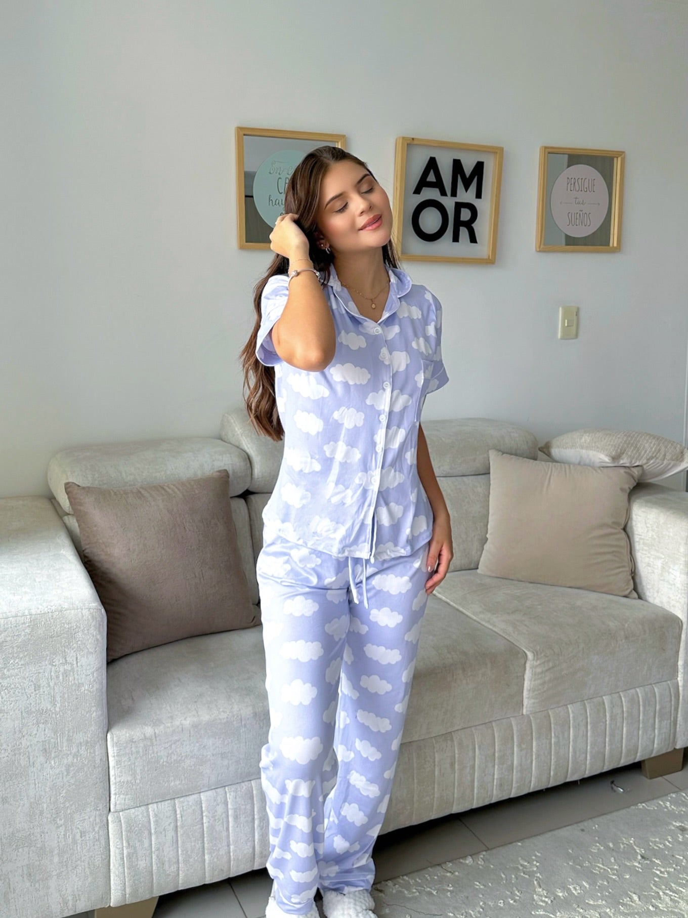 Pijama botones pantalón largo nubes