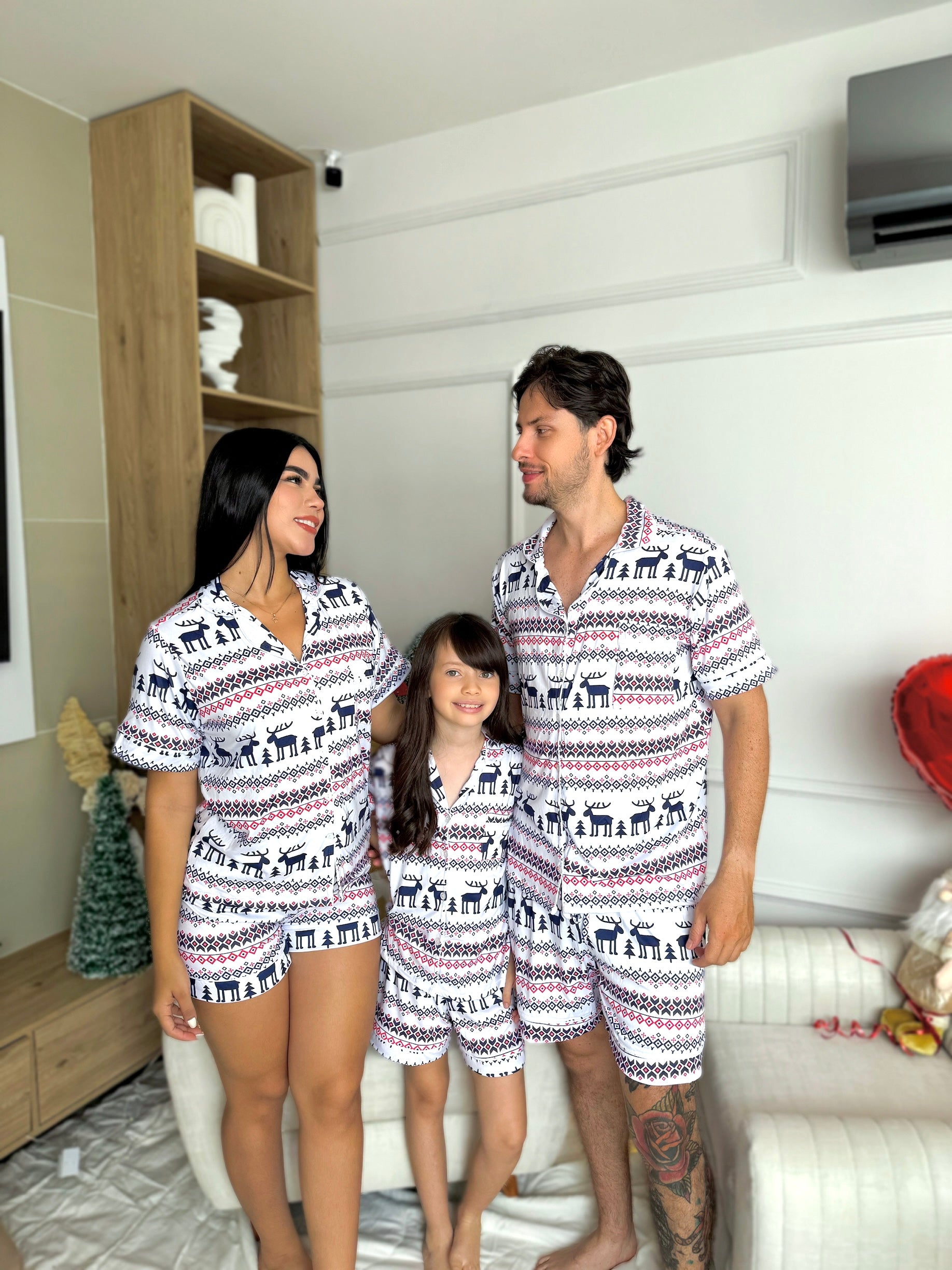 Pijama navideña de NIÑA botones SHORT referencia RENO BLANCO