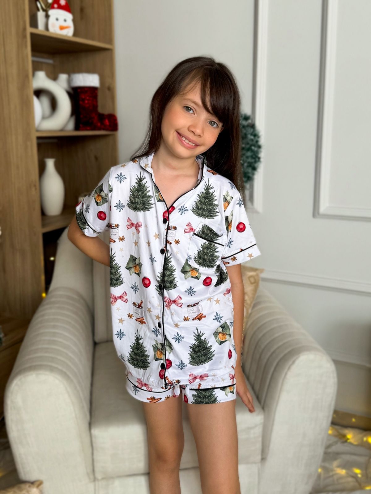 Pijama navideña de NIÑA botones SHORT referencia ARBOL NAVIDAD