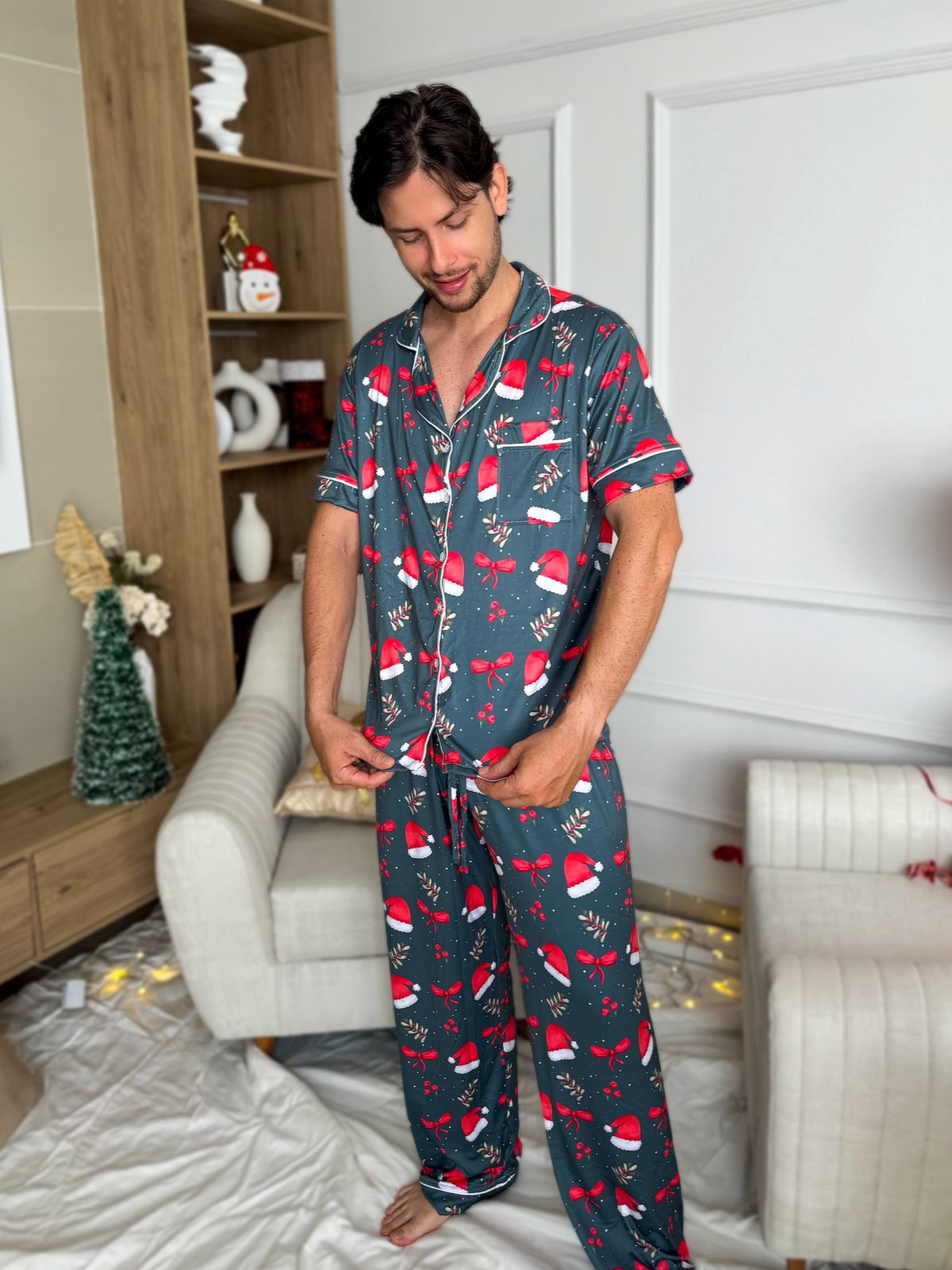 Pijama navideña de CABALLERO botones PANTALON referencia VERDE GORRITOS