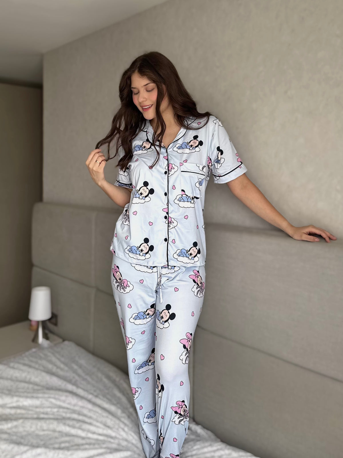 Pijama Botones Pantalón Referencia Mickey