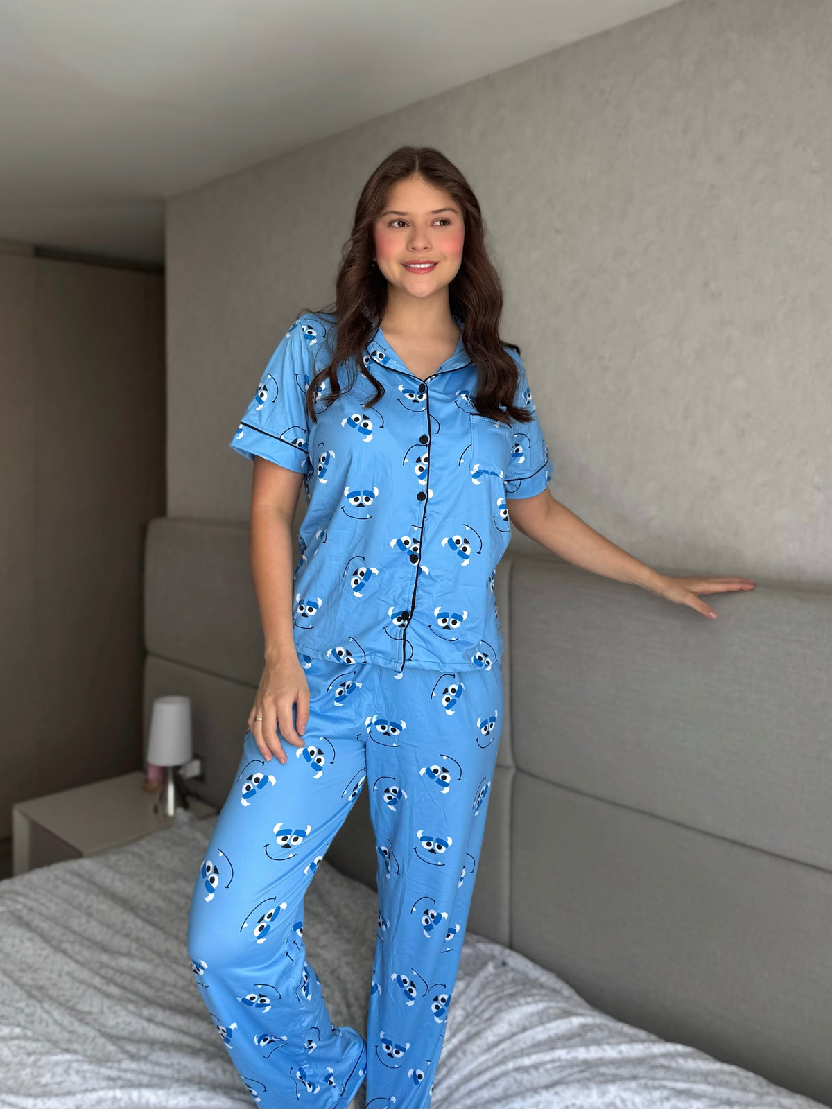 Pijama Botones Pantalón Referencia Monster