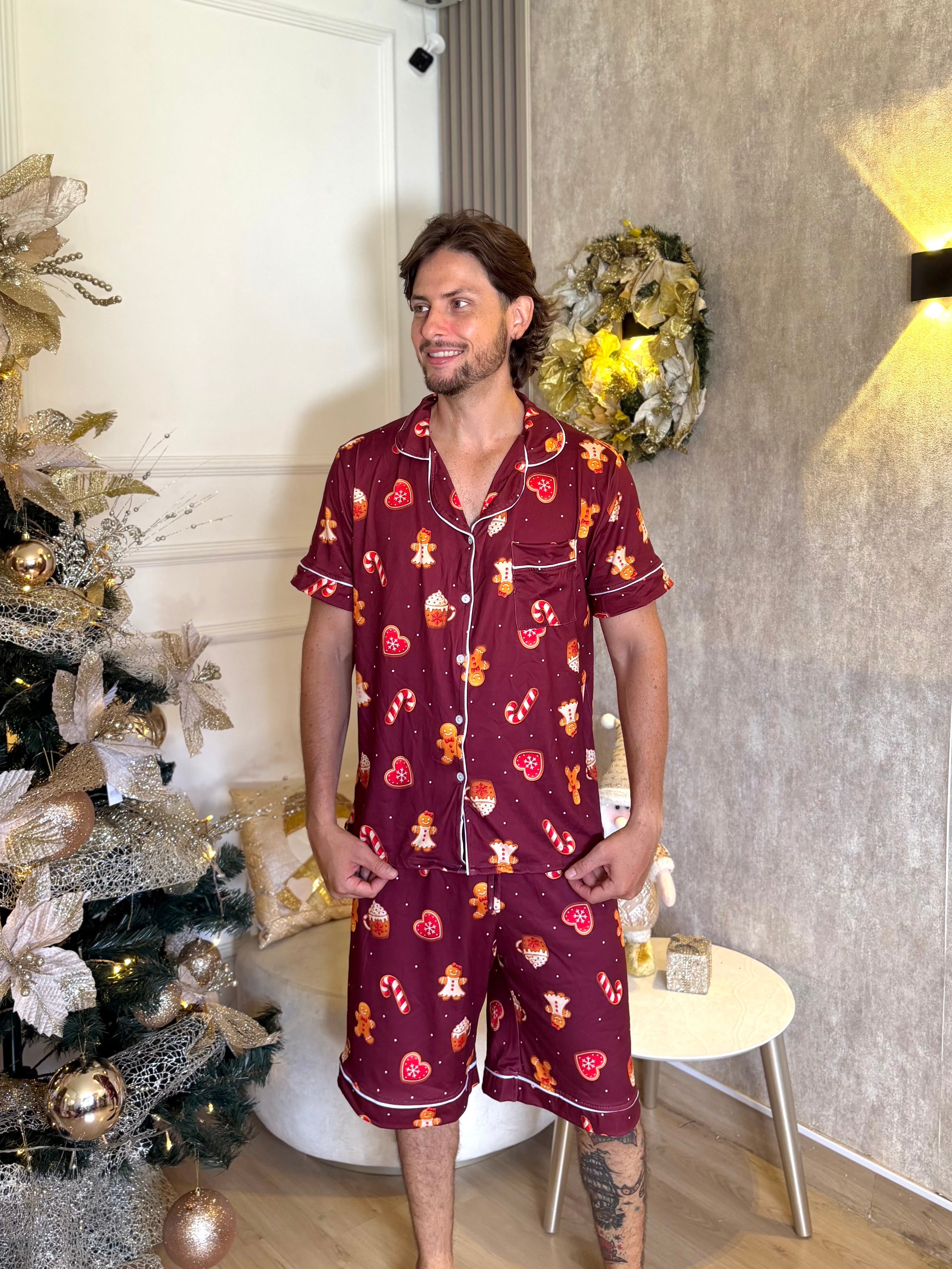 Pijama Navideña de Caballero botones Pantaloneta referencia Vino Navidad