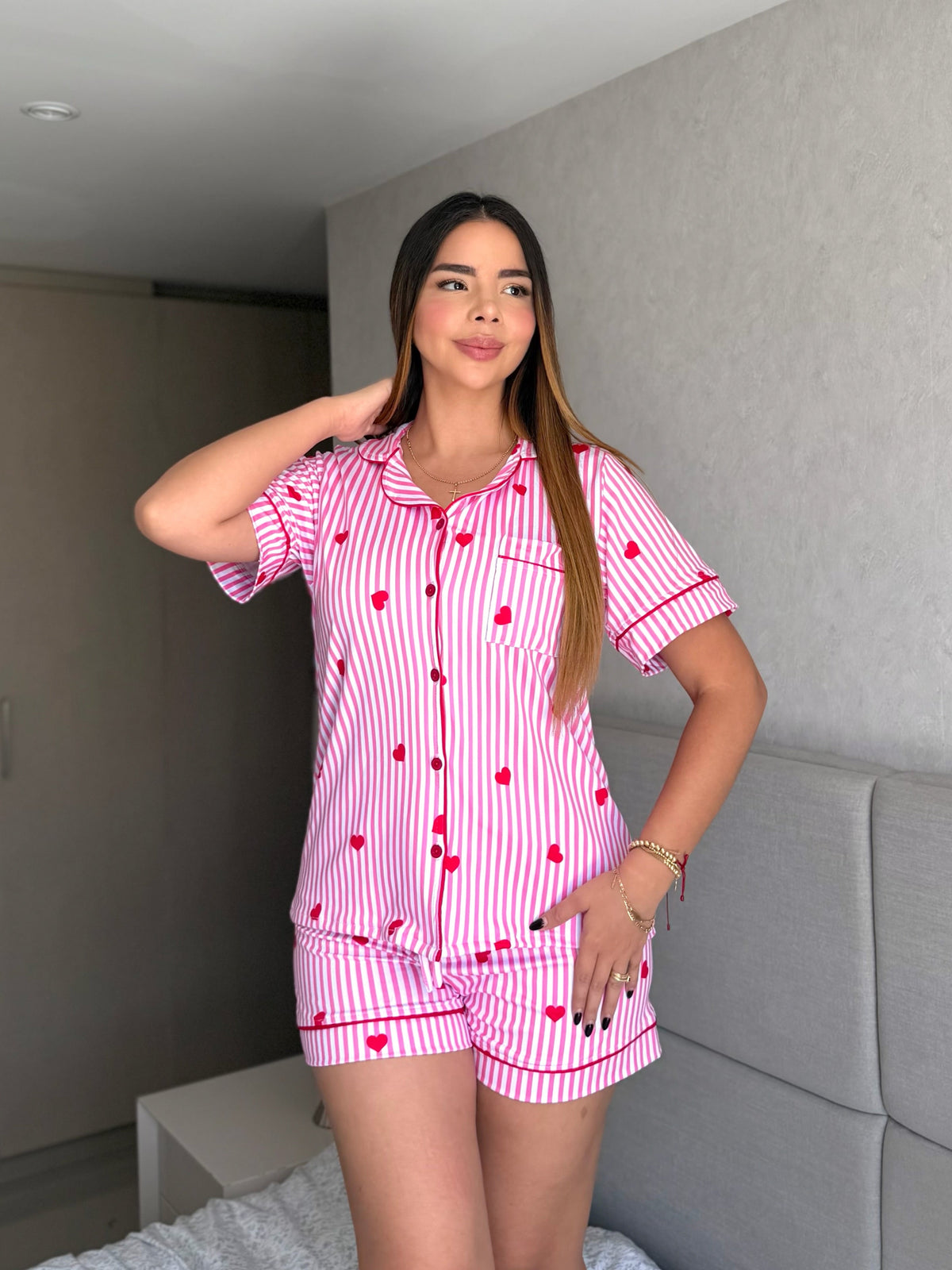 Pijama Referencia Botones Short Corazón Rayas