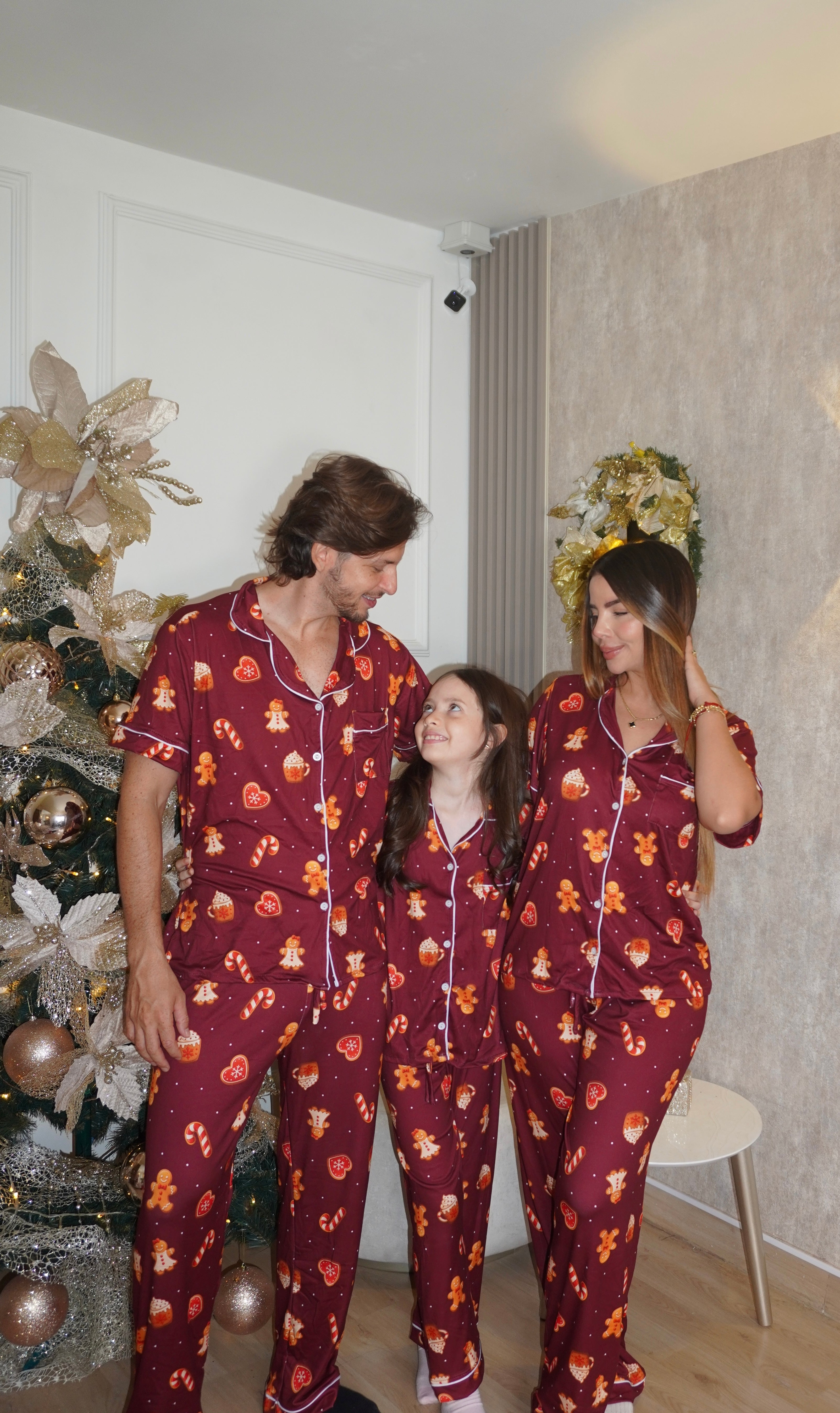 Pijama Navideña de Dama botones Pantalón referencia Galleta Vino Navidad