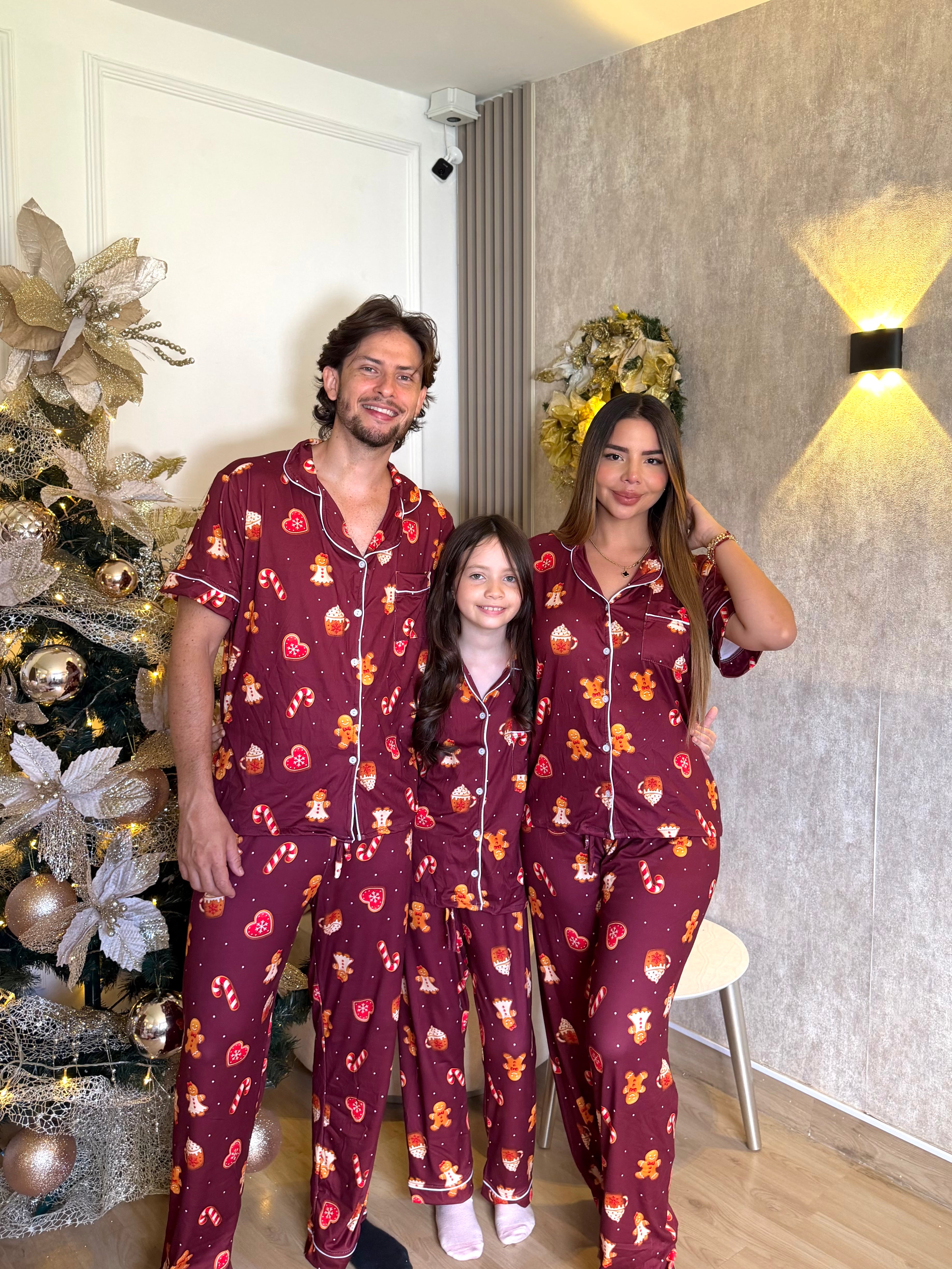 Pijama Navideña de Caballero botones Pantalón referencia Vino Navidad