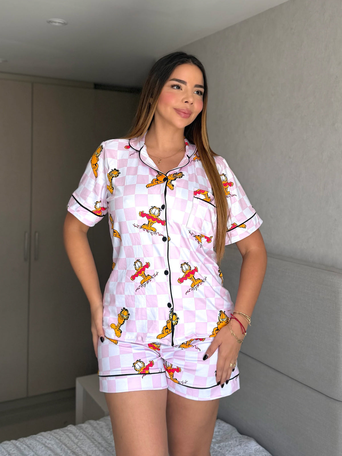 Pijama Referencia Botones Short Garfield