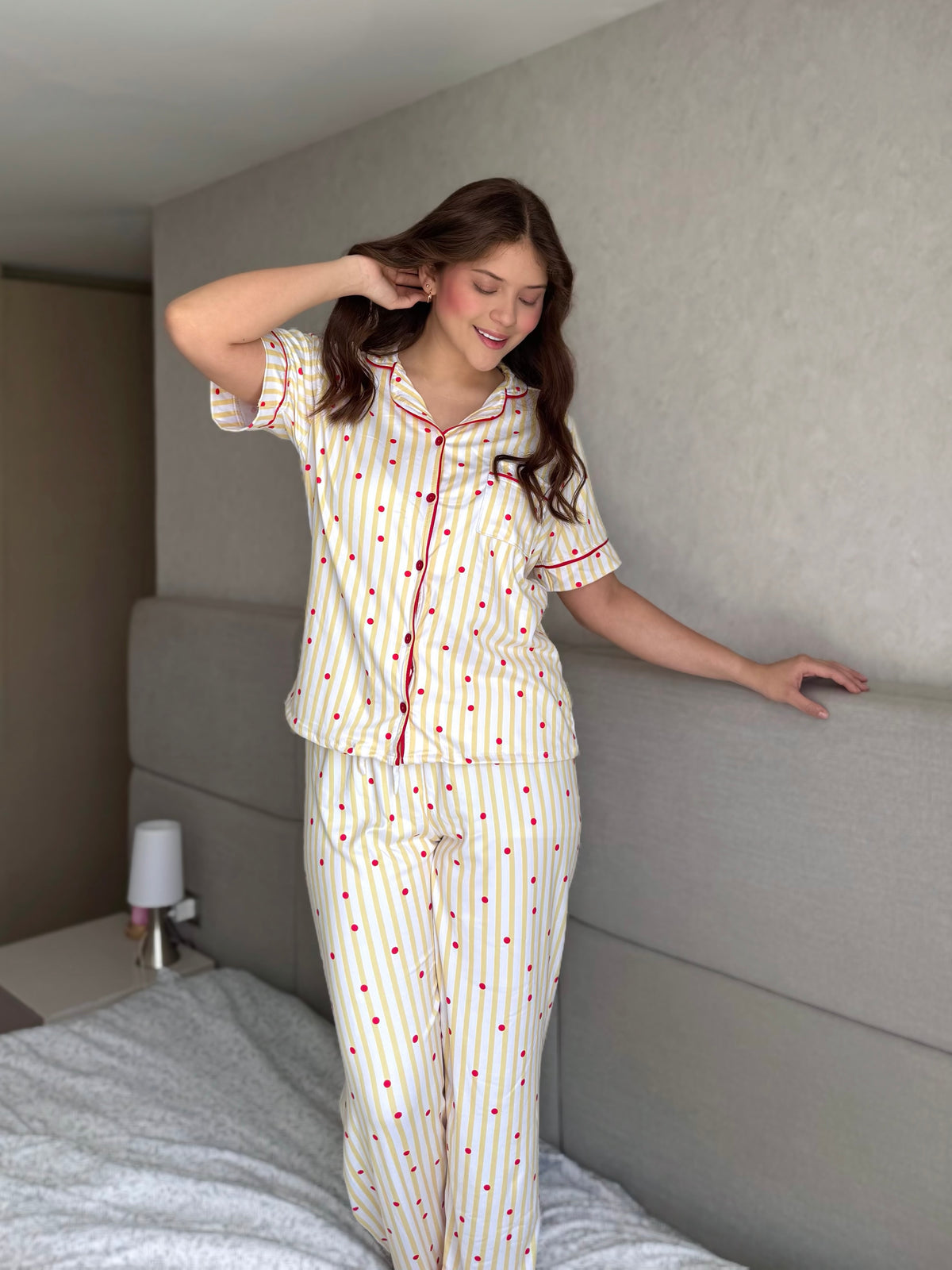 Pijama Botones Pantalón Referencia Rayas Amarillas