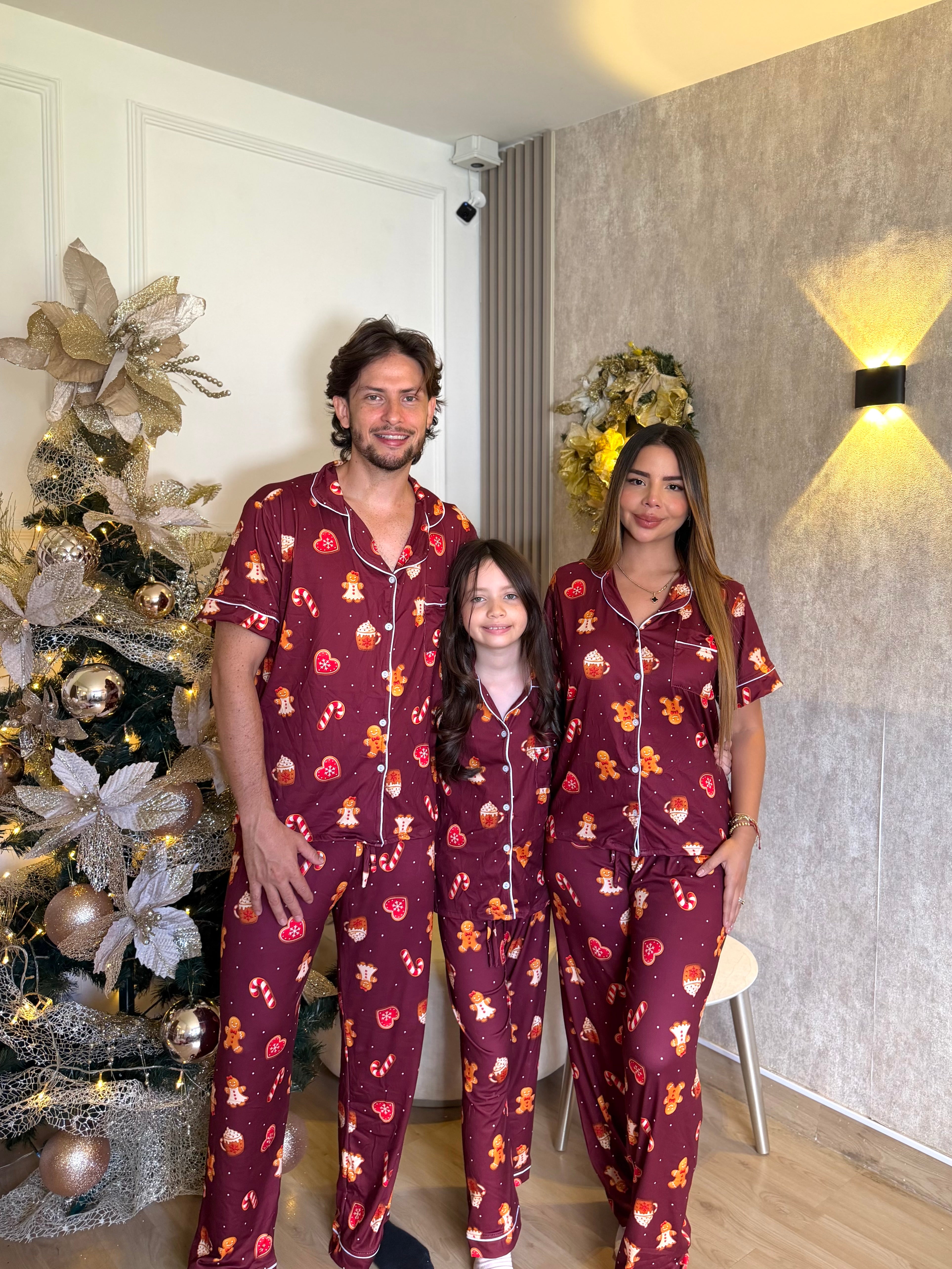 Pijama Navideña de Niños botones Pantalón  referencia Vino Navidad