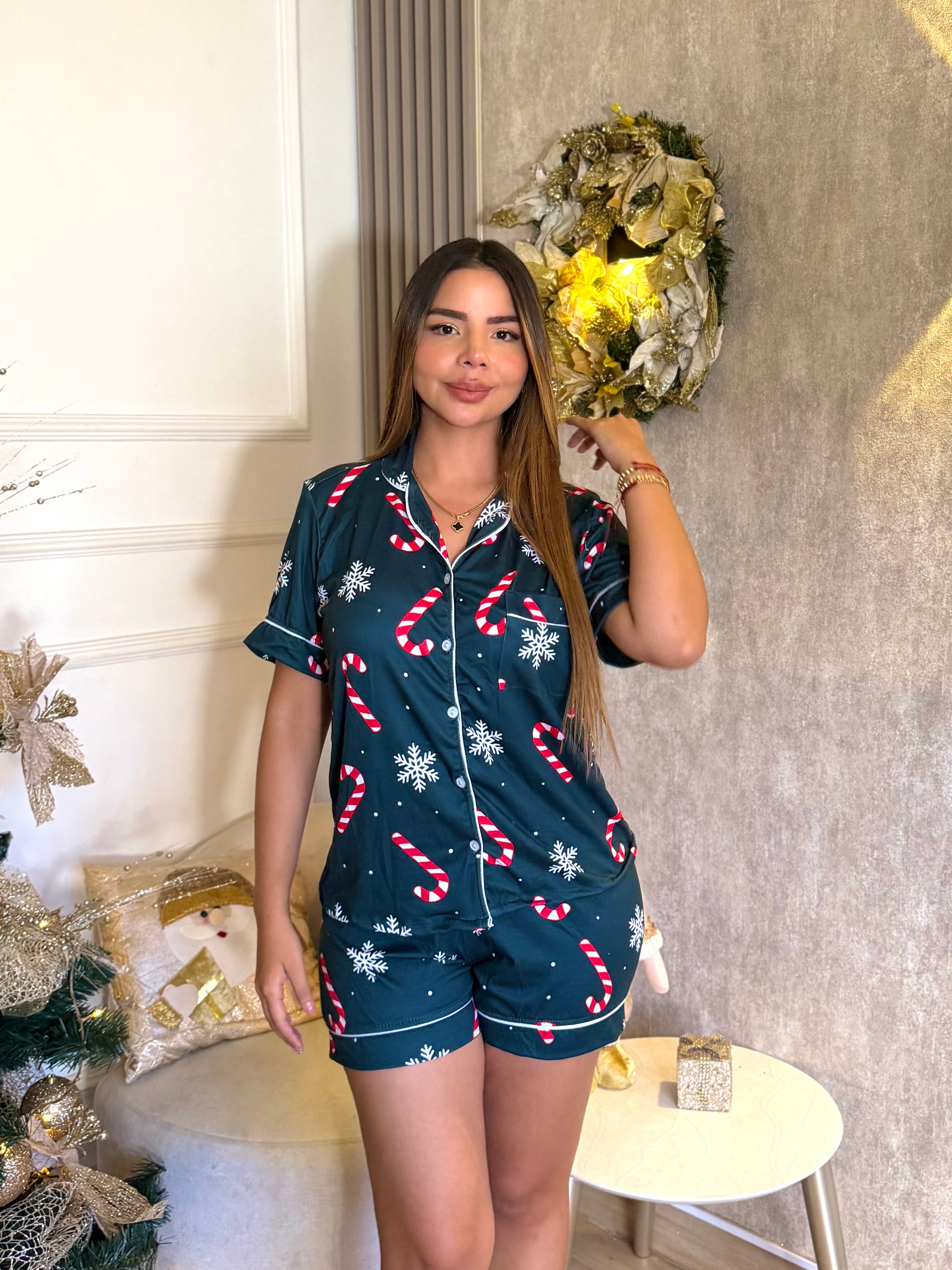 Pijama Navideña de Dama botones Short referencia Verde Navideño