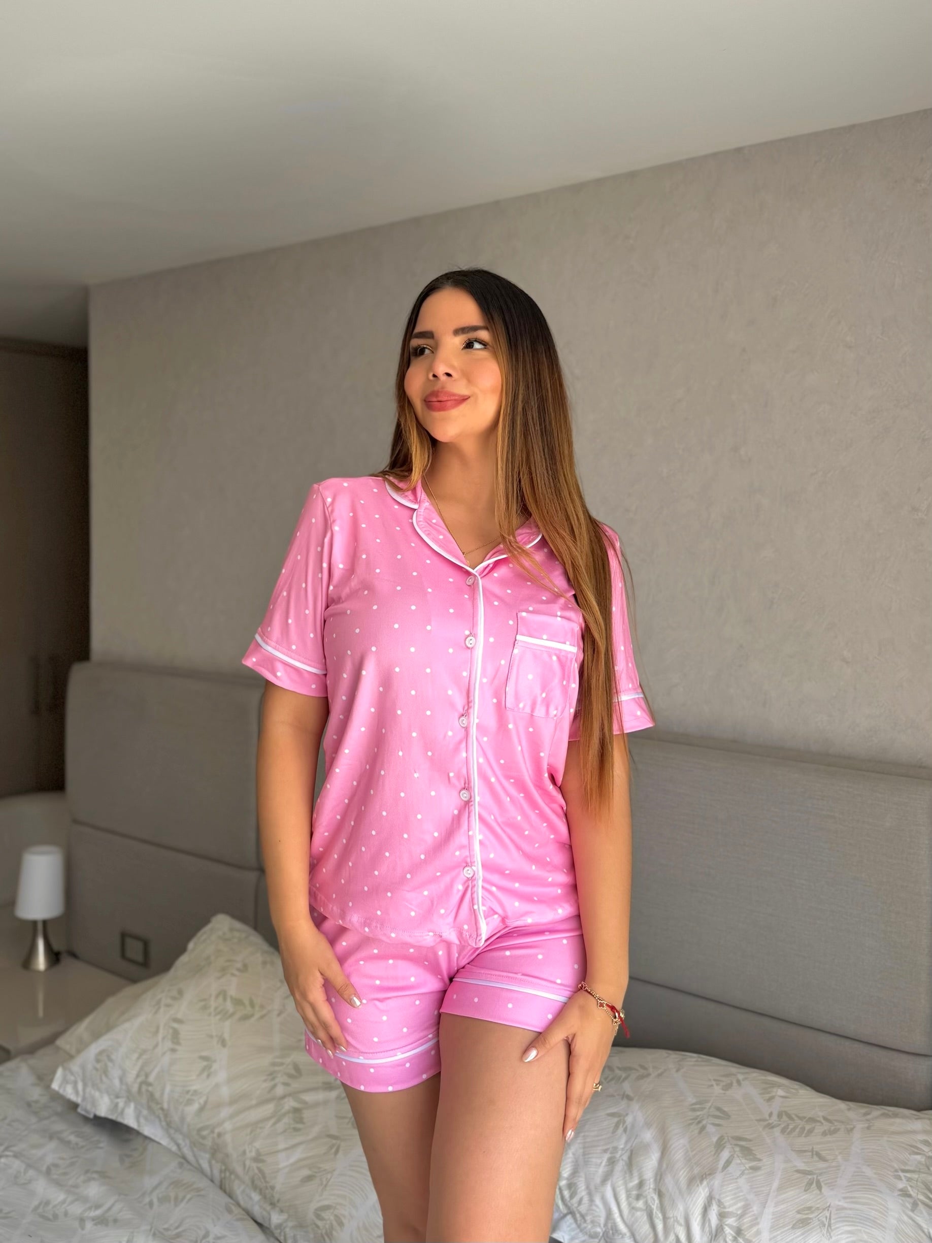 Pijama Referencia Botones Short Referencia Puntos Rosa