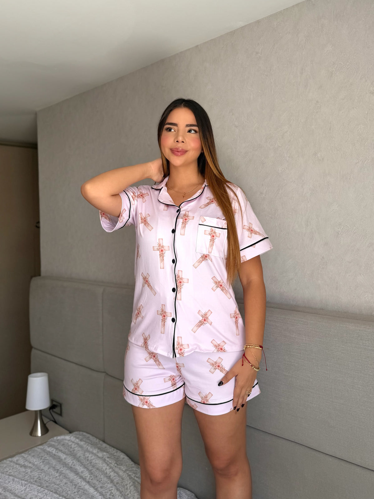 Pijama Referencia Botones Short Cruz Fe