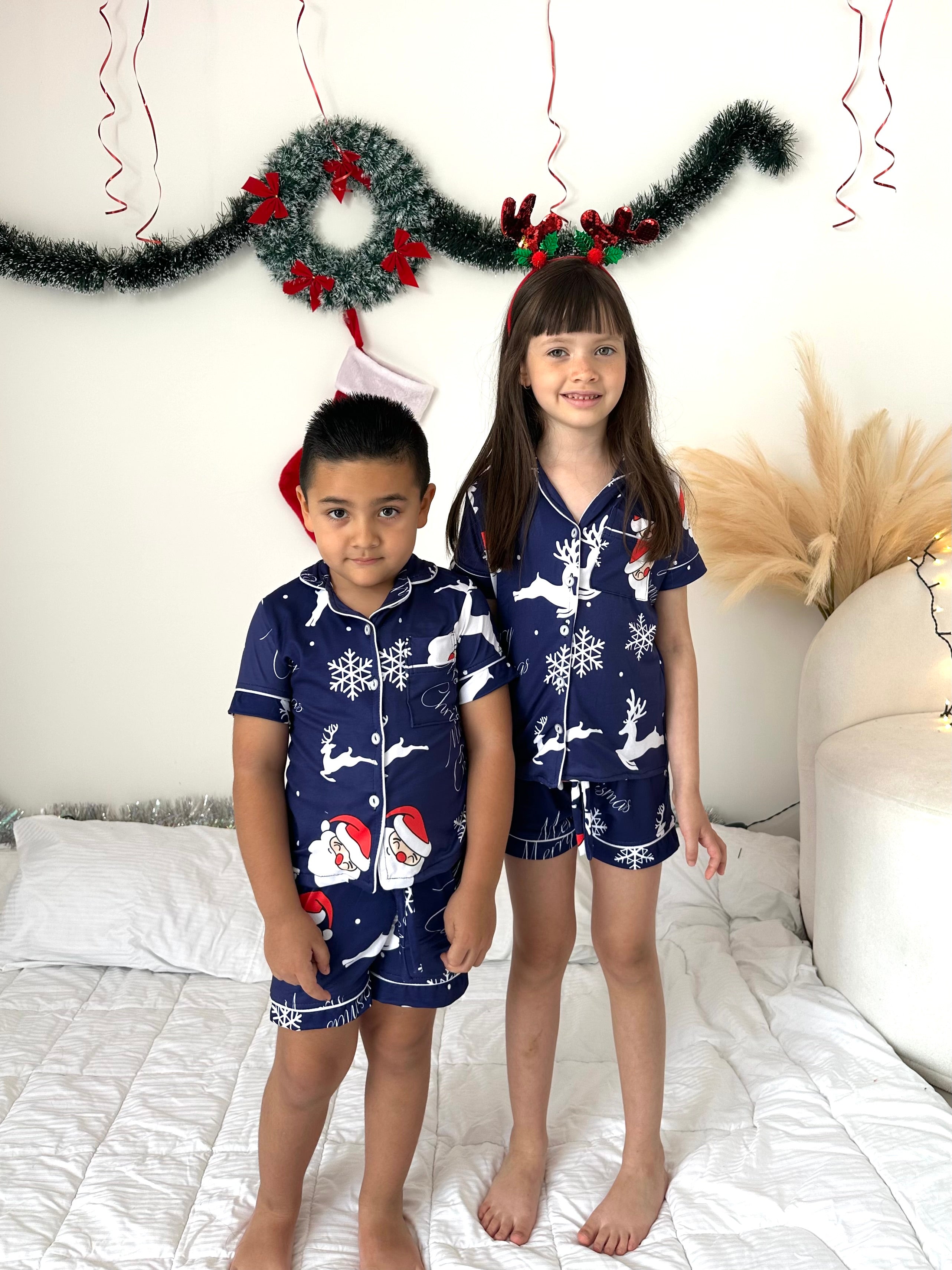 Pijama navideña de NIÑO botones PANTALONETA referencia Papá Noel Azul Marino