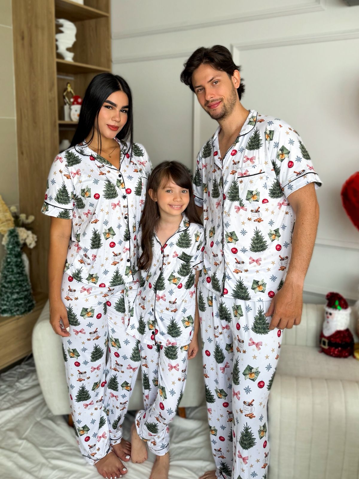 Pijama navideña de NIÑA botones PANTALON referencia ARBOL NAVIDAD