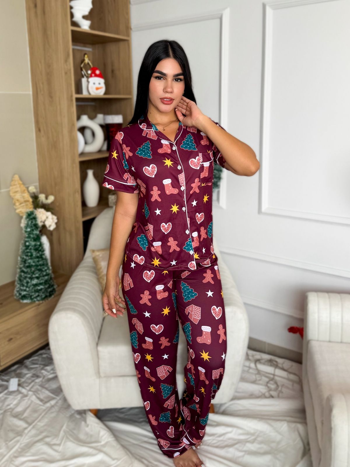 Pijama navideña de DAMA botones PANTALON referencia VINOTINTO NAVIDAD