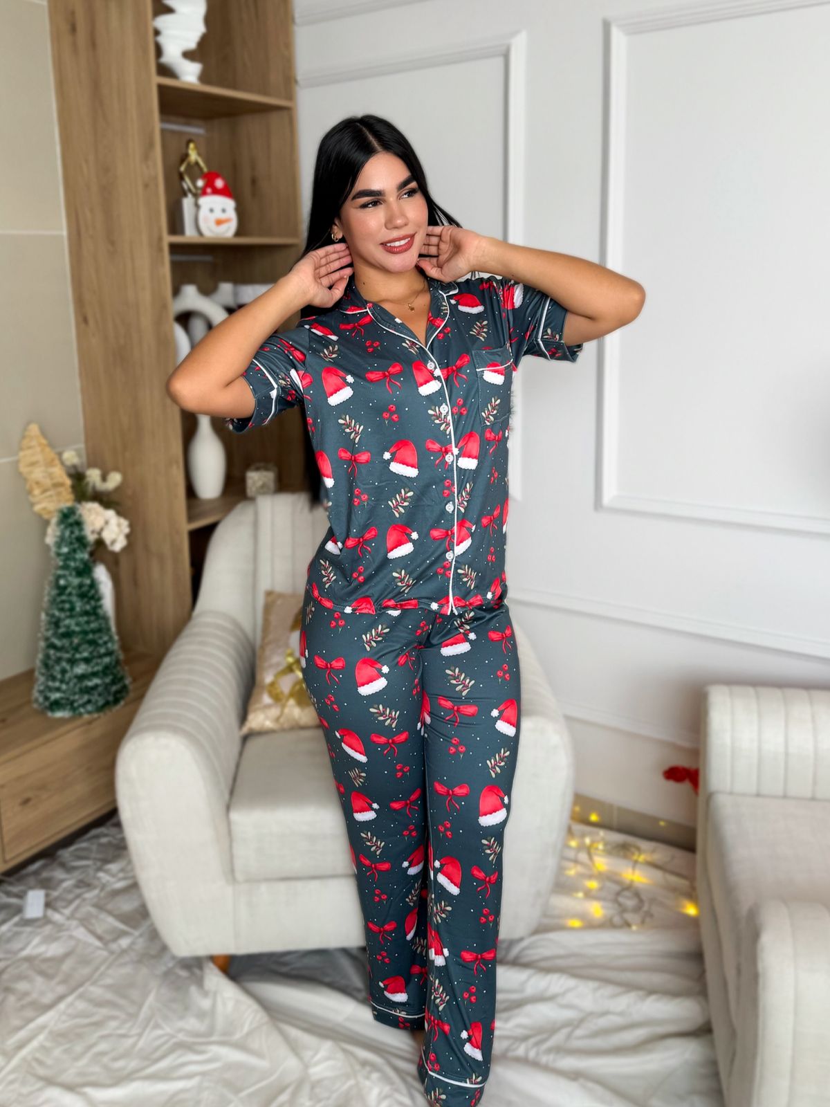 Pijama navideña de DAMA botones PANTALON referencia VERDE GORRITOS